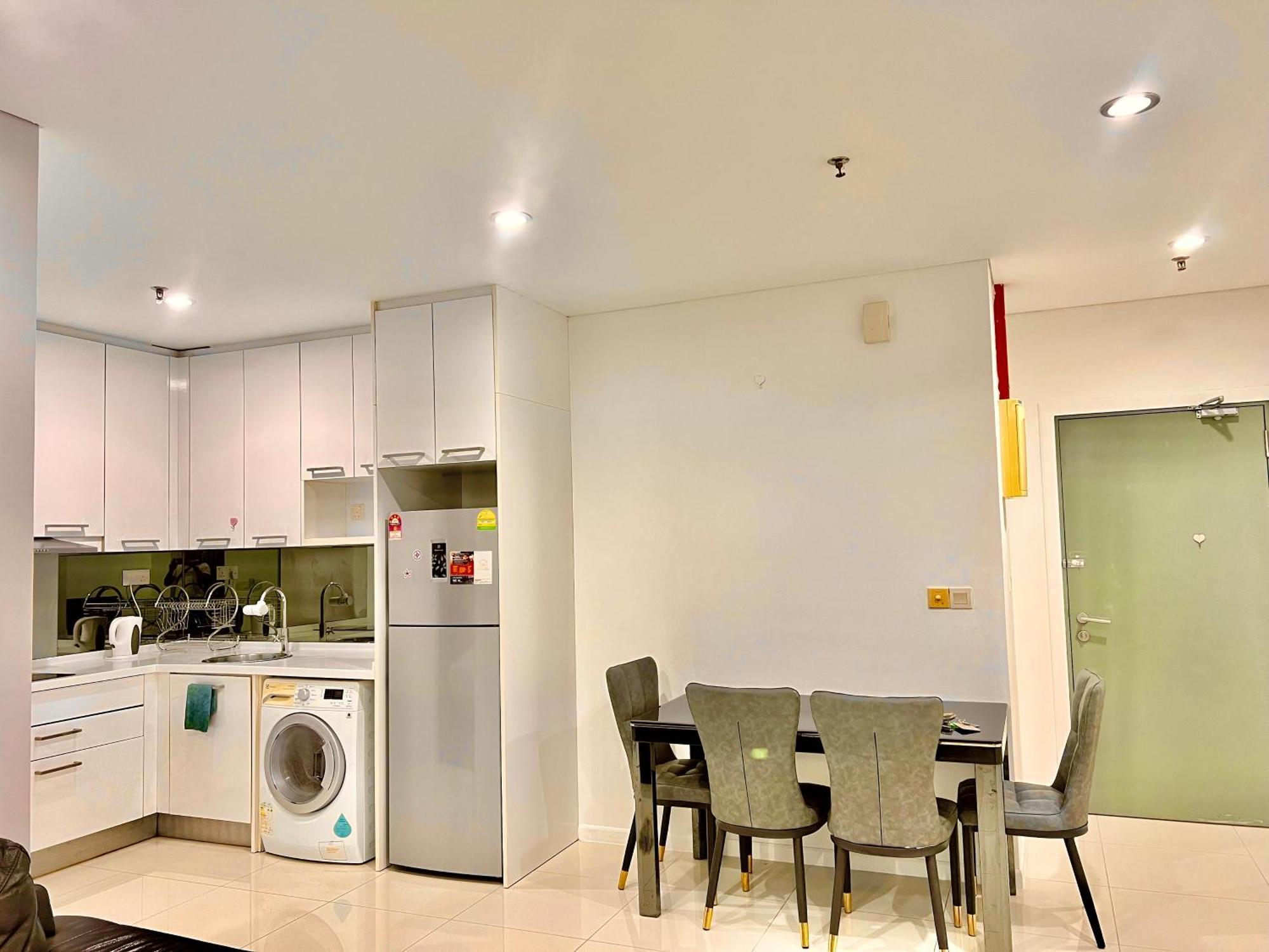 Summer Suites Victory House 쿠알라룸푸르 외부 사진
